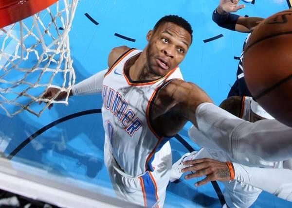 猛龙惨败步行者,遭遇两连败 猛龙惨败步行者,遭遇两连败