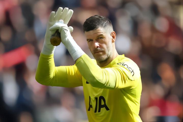 包含热刺后防铁桶密集，连续零封对手的词条